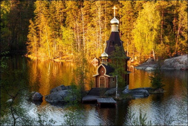 Церковь фон