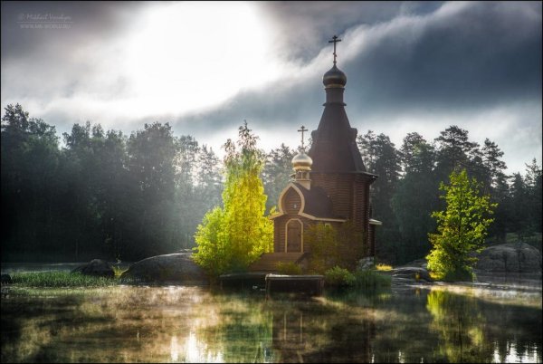 Плес Церковь осень