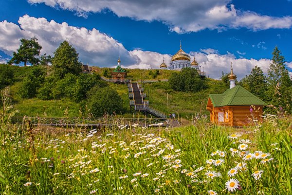 Русь река береза храм