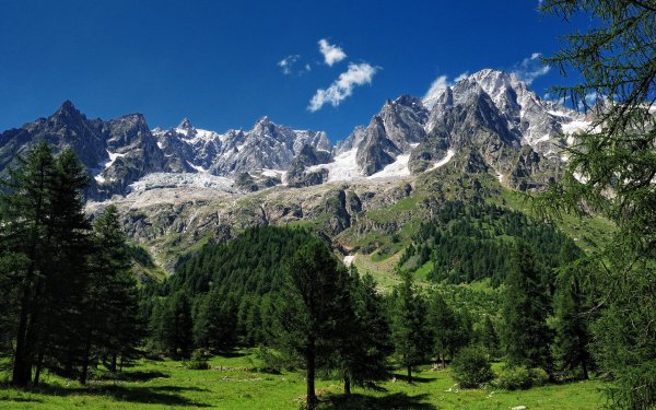 Альпийские горы в Швейцарии
