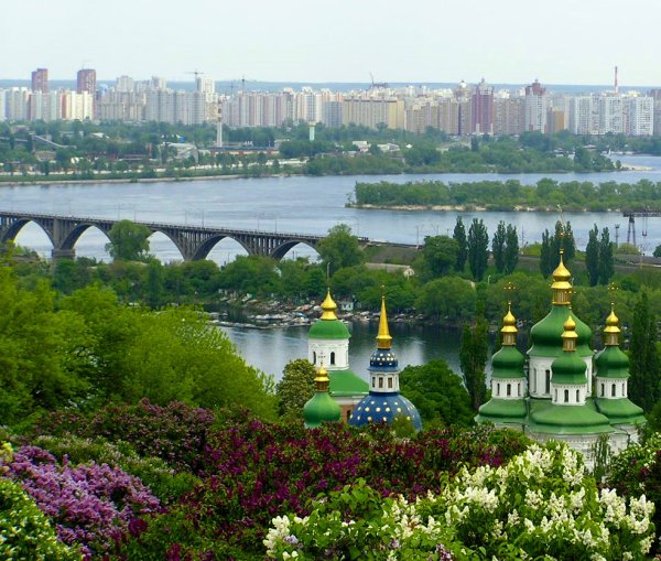Киев город на Днепре