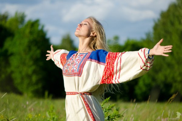 Славянские народы