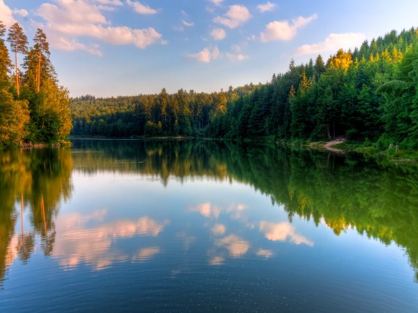 Озеро Морейн, национальный парк Банф, Канада