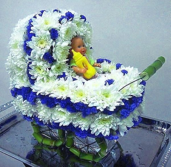 Голубые розы букет