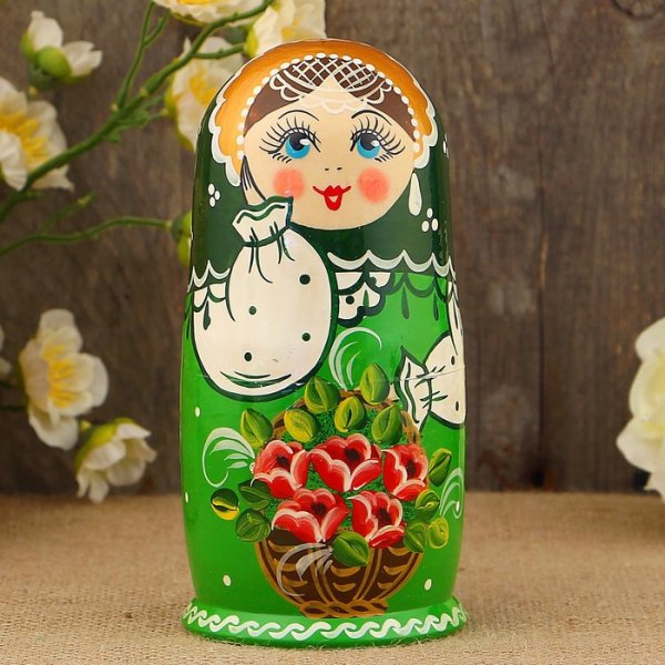 Матрешка с цветами