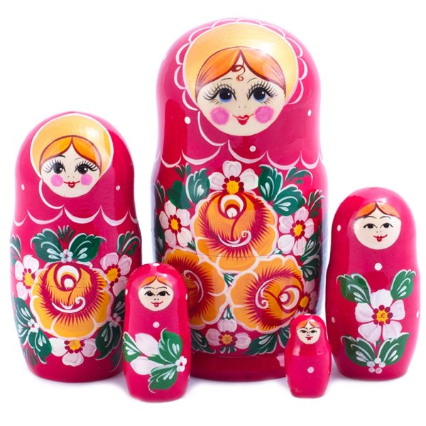 Матрешка в цвете
