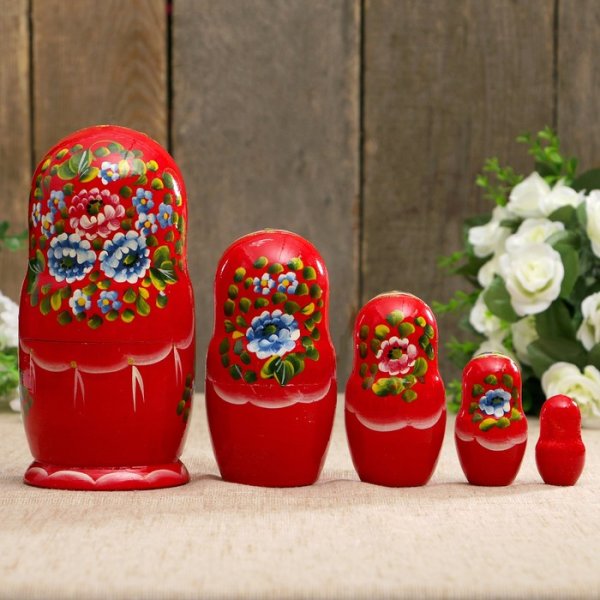 Матрешка с цветами