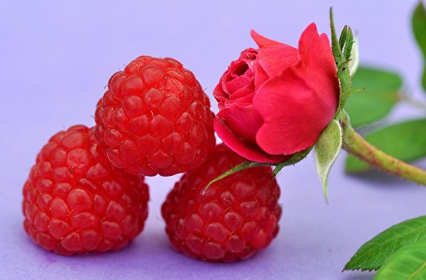 Розовая малина