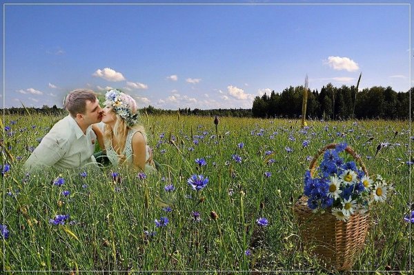 Девушка с лавандой