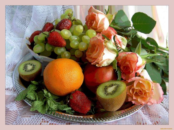 Цветы и фрукты