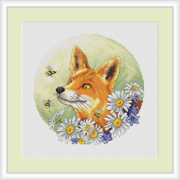 Лисичка в ромашках