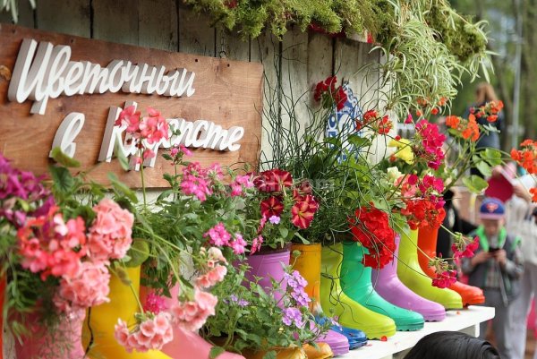 Розы в цветочном магазине