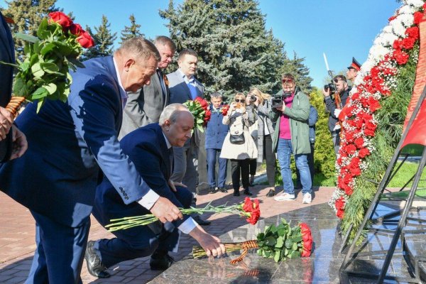 Углич Обелиск славы