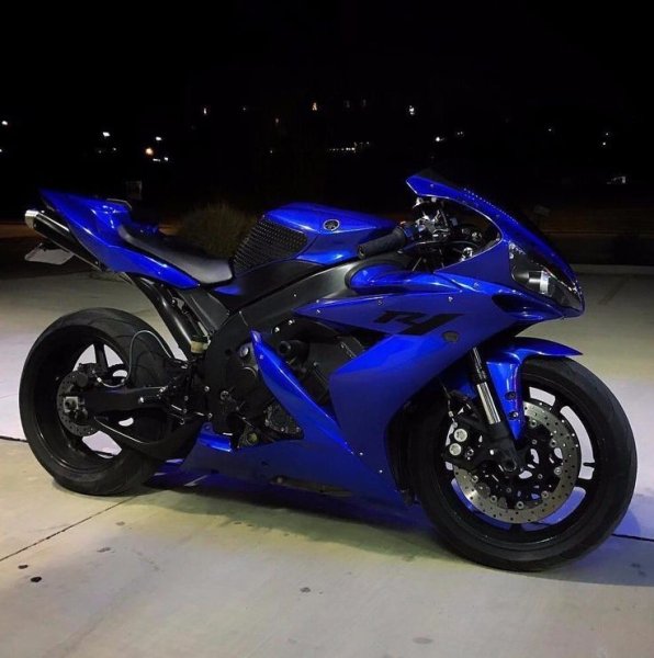 Прикольный байкер