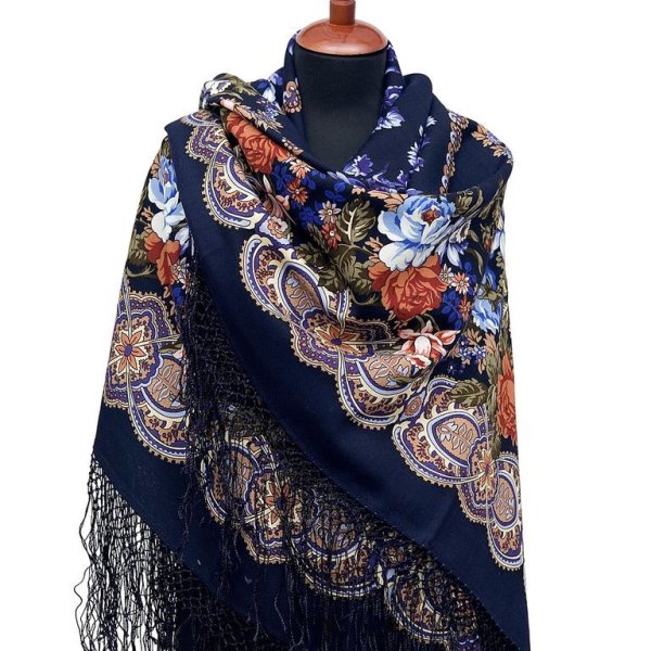 Платок на плечи