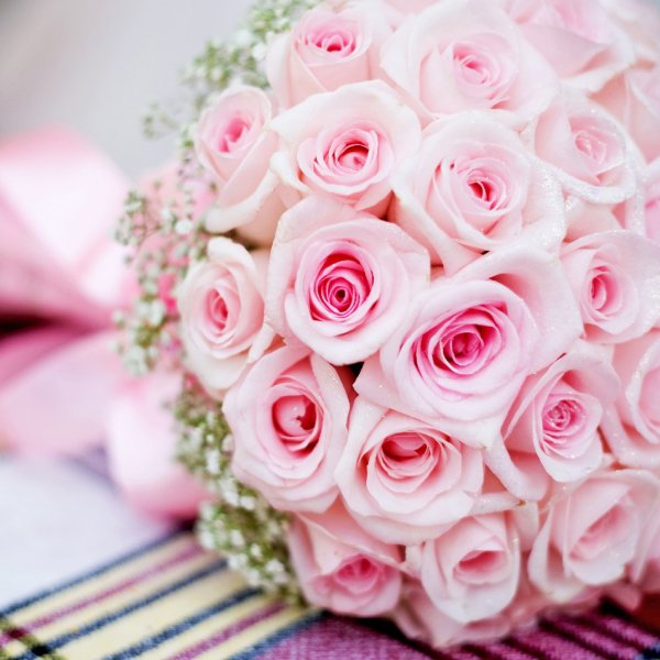 Красивые букеты цветов для сестры