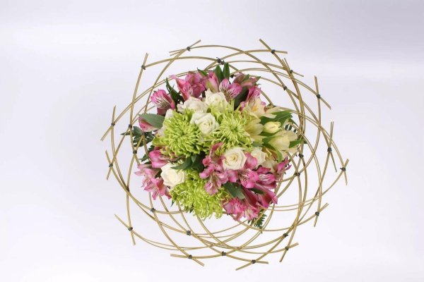 Композиция из засушенных растений