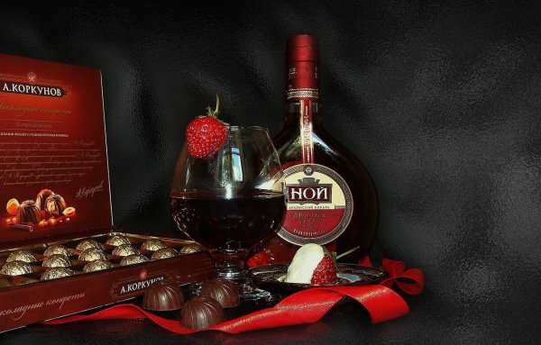 Коньяк с шоколадом