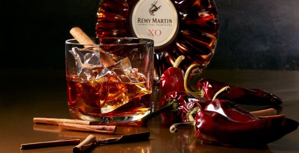 Шоколад с коньяком Реми Мартин