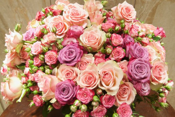 Роскошный букет цветов