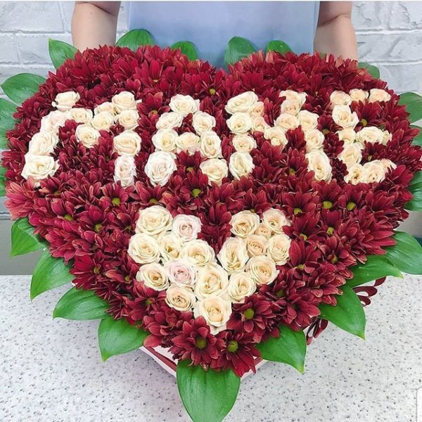 Букет роз огромный