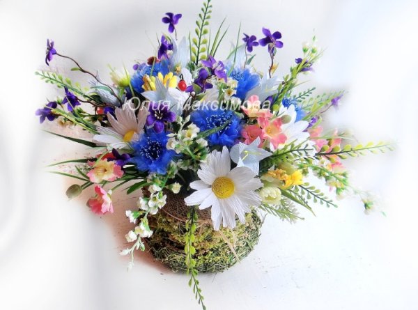 Цветочные композиции из полевых цветов