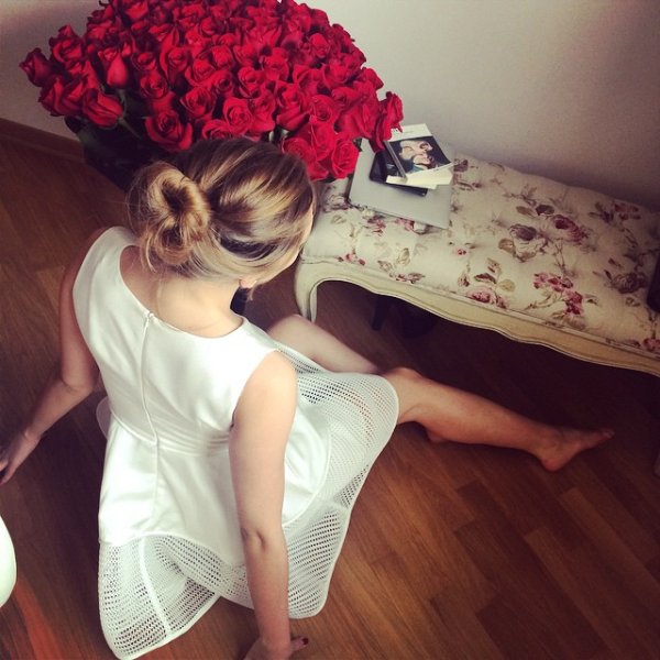 Блондинка со спины