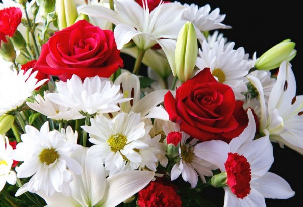 Корзинка цветов для тебя