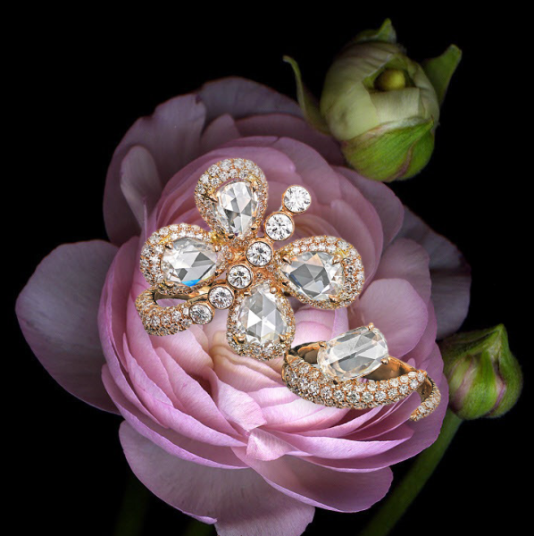 Цветы для украшения