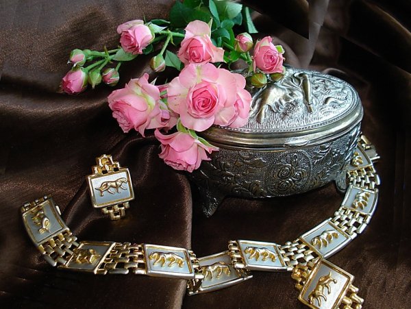 Цветы для украшения