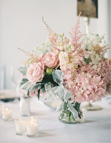 Нежные пастельные цветы