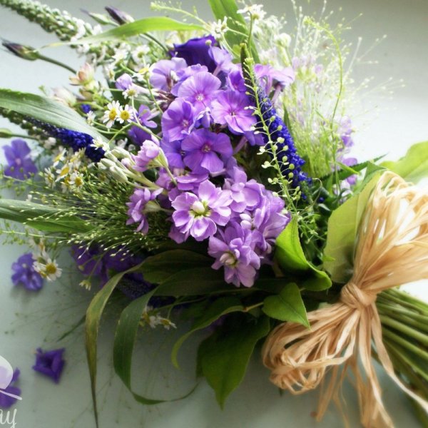 Полевой букет