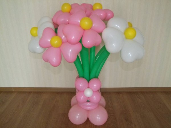 Украшения из воздушных шаров