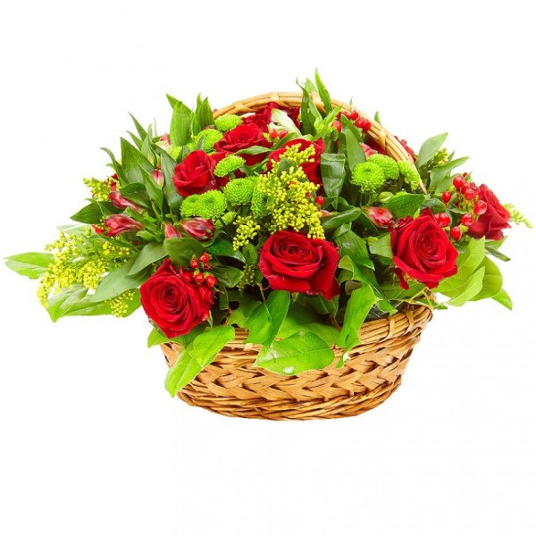 Композиция из роз в корзине