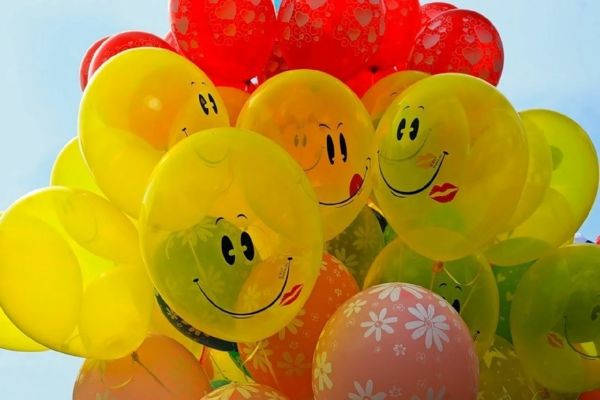 С днём рождения шарики