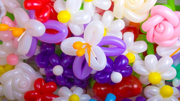 Цветы и шарики