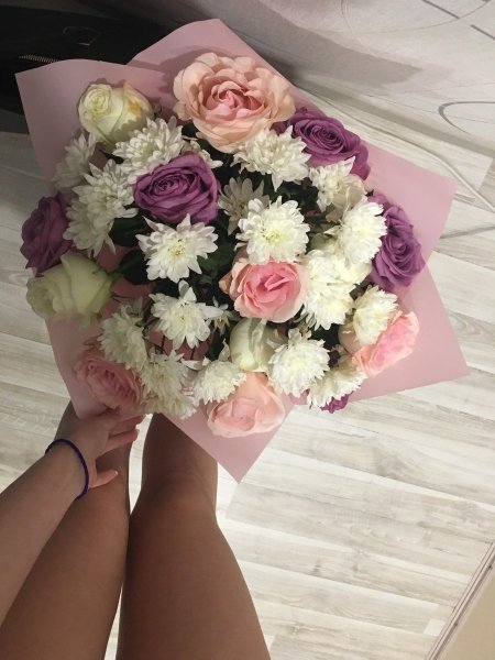 Букет живых роз