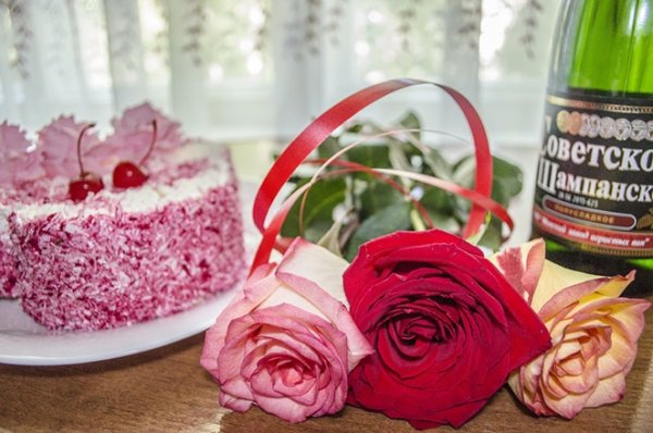 Открытки с тортом и цветами