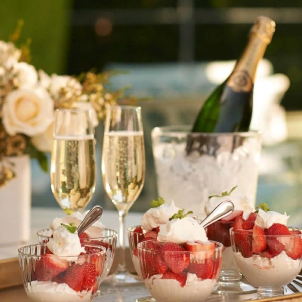 Бокалы для шампанского