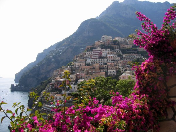 Италия побережье Амальфи цветы
