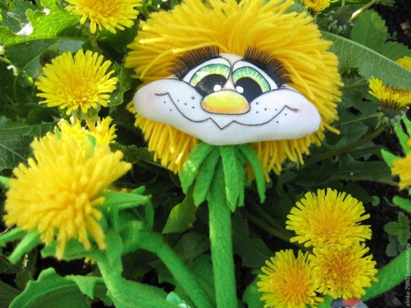 Девушка с цветами