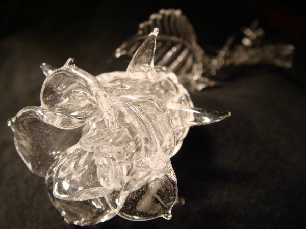 Роза из горного хрусталя