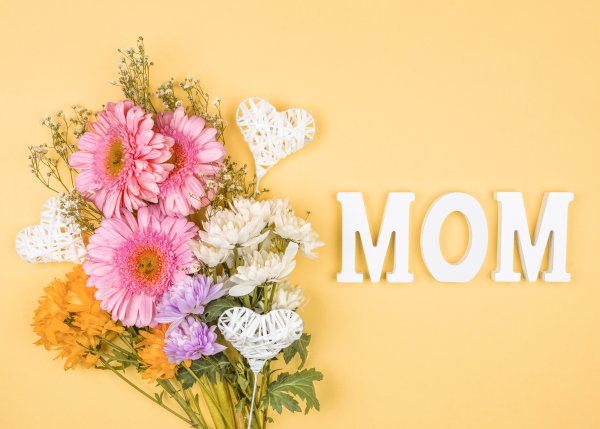 День матери