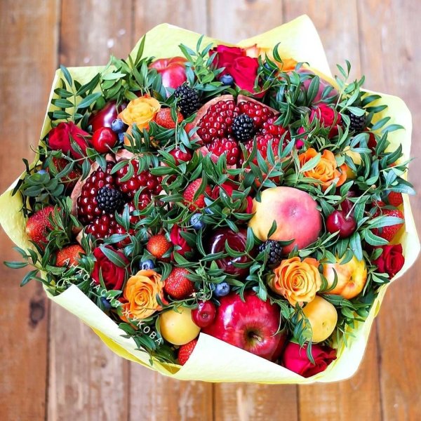 Букеты с овощами и фруктами