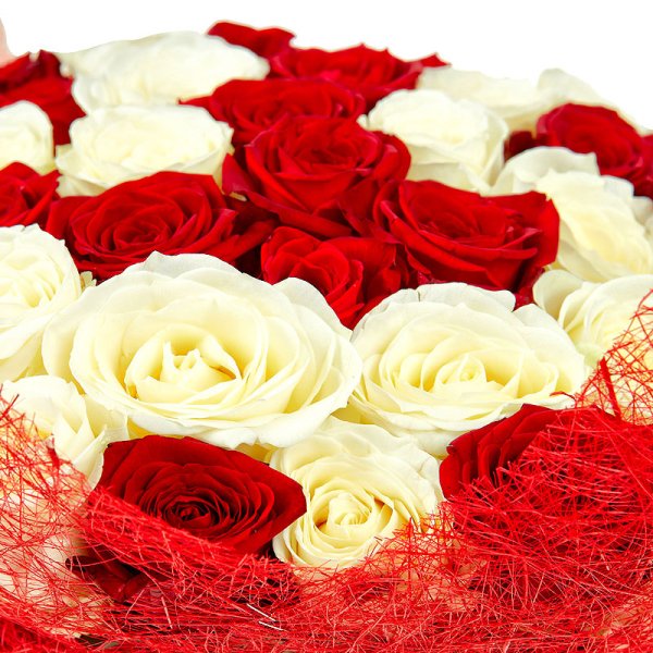 Большой букет красных роз