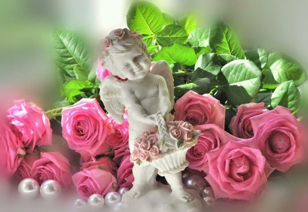 Ангелочек с цветочком