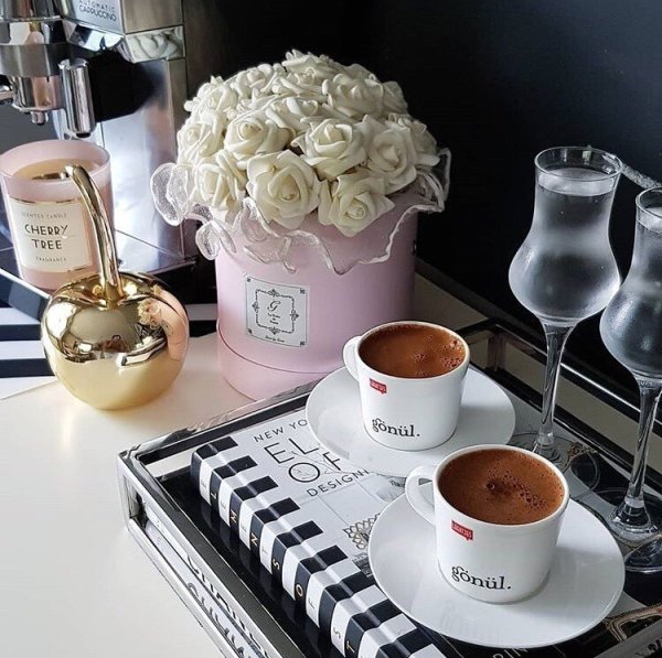 Пионы и кофе