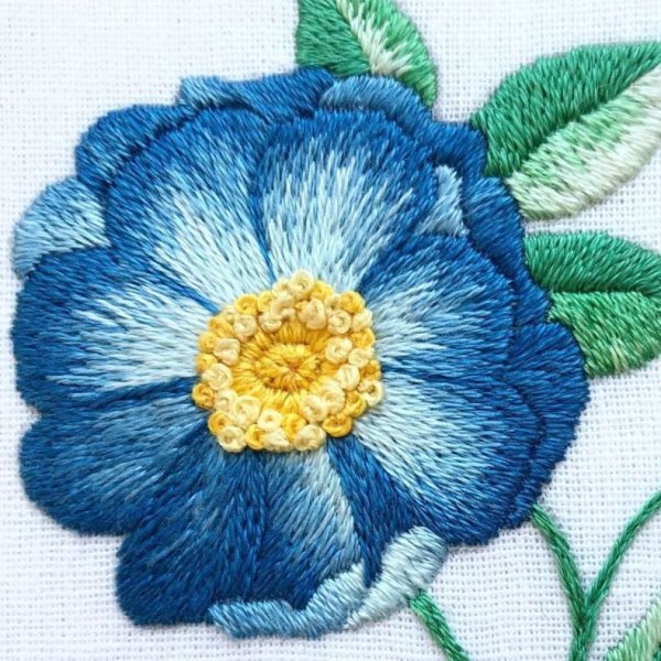 Вышивка цветок