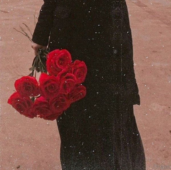 Мусульманка с цветами