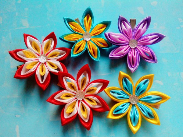 Цветы канзаши